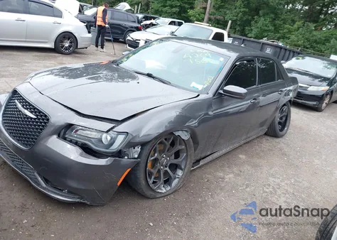 2019 Chrysler 300 S из США, поврежденный, VIN 2C3CCABG2KH515735